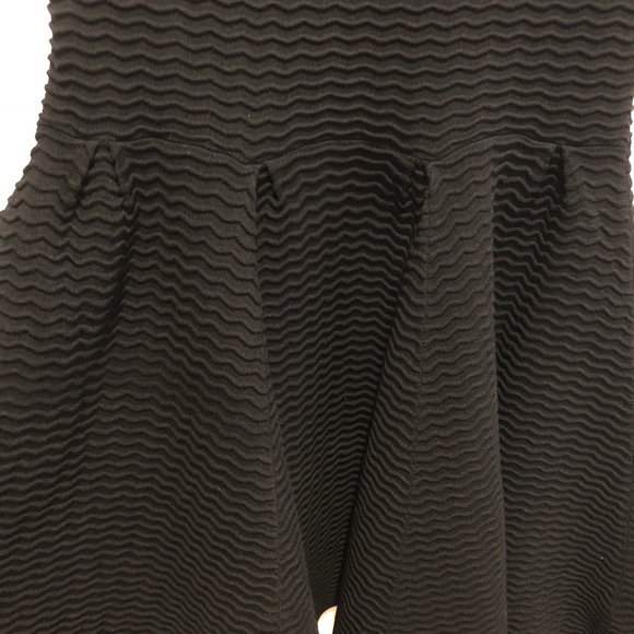 ✨sold✨ marciano • wave texture knit back keyhole knit fit flare sweater dress - Picture 8 of 8